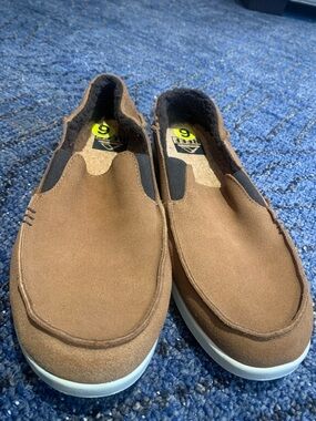 Reef Men's Slip-On Suede Loafers